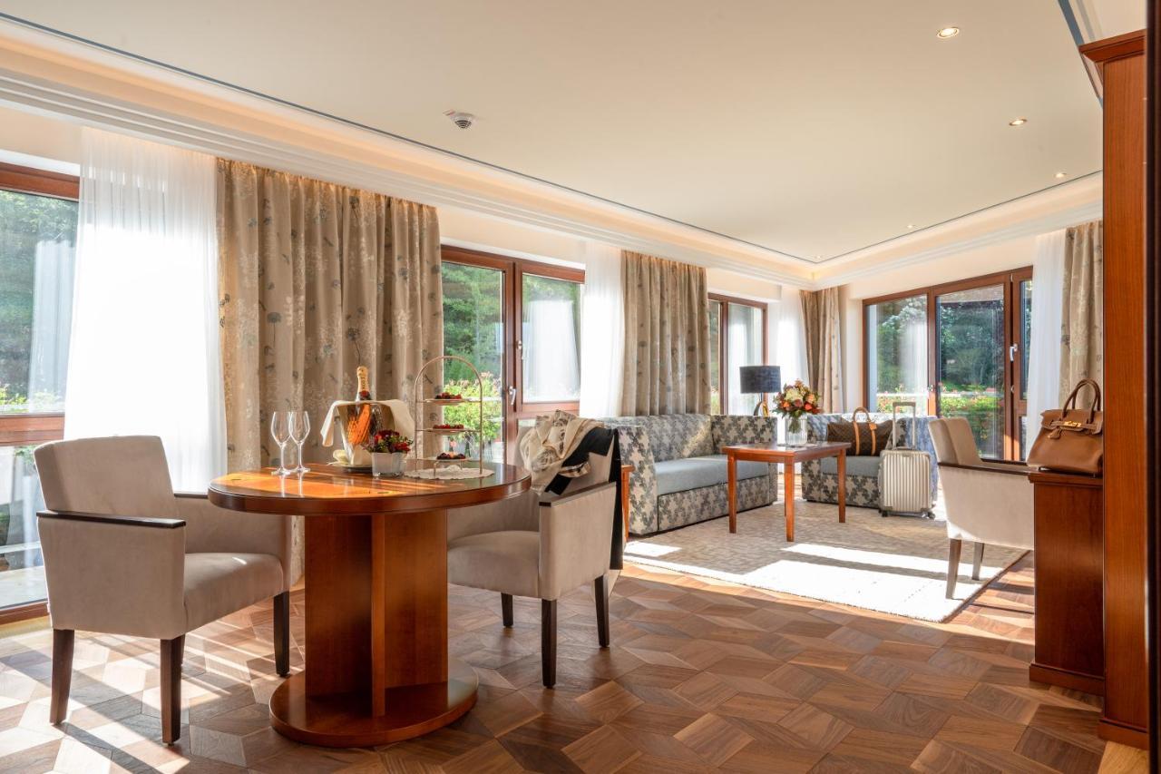 Hotel Dollenberg Бад-Петерсталь-Ґрісбах Екстер'єр фото